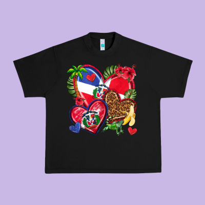 Urban Heavy Tee dominican republic  hearts