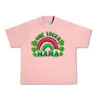 Salmon st patrick's day one lucky mama Urban Heavy Tee - RanaPortraitStore