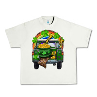 Pistachio St Patrick's Day Truck With Pot Of Gold Horseshoe And Rainbow Urban Heavy Tee - RanaPortraitStore