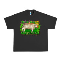 Pigment Black Thick Thighs Lucky Vibes Charolais Bull Urban Heavy Tee - RanaPortraitStore