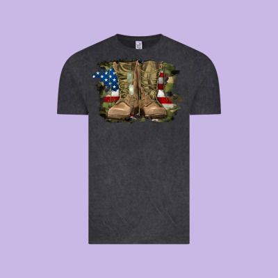 Vintage Tee american flag with army boots