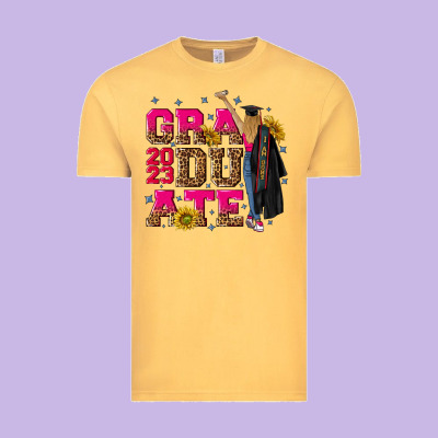 Vintage Tee graduate 2023