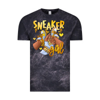 Cloud Black yellow sneaker girl afro woman Vintage Tee - RanaPortraitStore