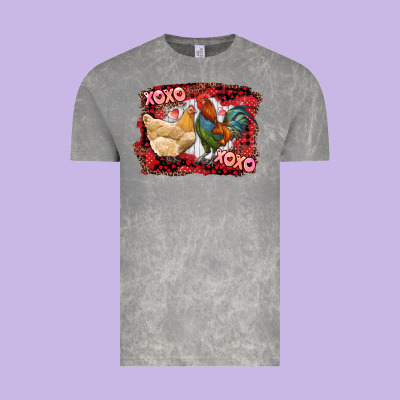 Vintage Tee xoxo rooster and chicken