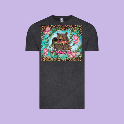Vintage Tee mama bear haunting fish floral