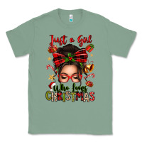 Sage just a girl who loves christmas afro messy bun Classic Tee - texasbilliewilder
