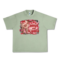 Oil Green Valentines Day Pig Hogs And Kisses Urban Heavy Tee - RanaPortraitStore