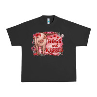 Pigment Black Valentines Day Pig Hogs And Kisses Urban Heavy Tee - RanaPortraitStore
