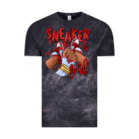 Cloud Black red sneaker girl afro woman Vintage Tee - RanaPortraitStore