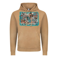 Vintage Camel cross western background Vintage Hoodie - AdoDesignShop