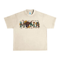 Sandshell Mama with highland cow Urban Heavy Tee - RanaPortraitStore