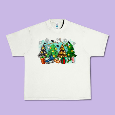 Urban Heavy Tee christmas trees with hockey