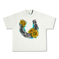Pistachio horseshoe cowhide and sunflowers Urban Heavy Tee - texasbilliewilder