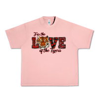 Salmon for the love of the tigers red Urban Heavy Tee - RanaPortraitStore