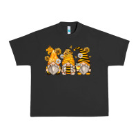Pigment Black bumble bee gnomes Urban Heavy Tee - Zillion Design Studio