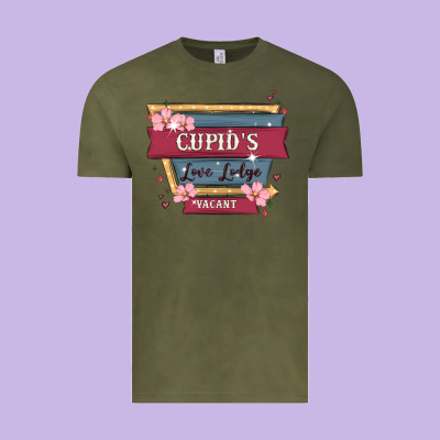 Vintage Tee cupid's love lodge