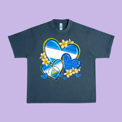 Urban Heavy Tee nicaragua hearts