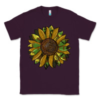 Plum camouflage flitter sunflowers Classic Tee - RanaPortraitStore
