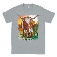 Heather Grey longhorn cow with desert background Classic Tee - RanaPortraitStore