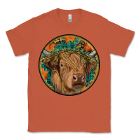 Copper fall highland cow round Classic Tee - RanaPortraitStore