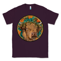 Plum fall highland cow round Classic Tee - RanaPortraitStore