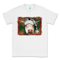 White christmas cow with background Classic Tee - RanaPortraitStore