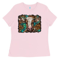 Bubblegum Pink Christmas background baby calf Ladies Tee - BarkalooDesign