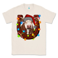 Natural christmas horseshoe with hereford cow Classic Tee - RanaPortraitStore