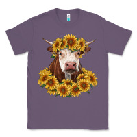 Lavender hereford cow with sunflowers Classic Tee - RanaPortraitStore