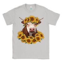 Moon Dust hereford cow with sunflowers Classic Tee - RanaPortraitStore