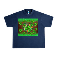 St.patricks Heart Shamrocks Glitter Urban Heavy Tee | Teevron