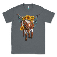 Charcoal Heather longhorn cow with sunflowers Classic Tee - RanaPortraitStore