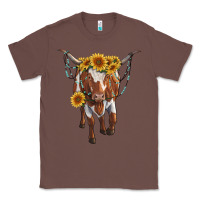 Chestnut longhorn cow with sunflowers Classic Tee - RanaPortraitStore