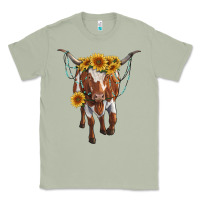 Matcha longhorn cow with sunflowers Classic Tee - RanaPortraitStore
