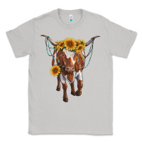 Moon Dust longhorn cow with sunflowers Classic Tee - RanaPortraitStore