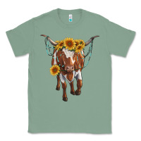 Sage longhorn cow with sunflowers Classic Tee - RanaPortraitStore