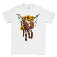 White longhorn cow with sunflowers Classic Tee - RanaPortraitStore