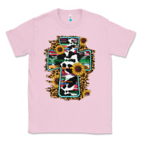 Bubblegum Pink western cross Classic Tee - RanaPortraitStore