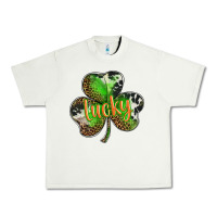 St. Patricks Day Lucky Shamrock Urban Heavy Tee | Teevron