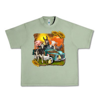 Oil Green farm truck with farm animals Urban Heavy Tee - texasbilliewilder