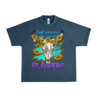 Midnight Navy find someone who grows flowers Urban Heavy Tee - texasbilliewilder