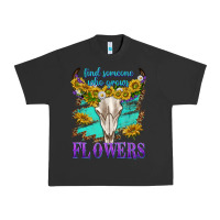 Pigment Black find someone who grows flowers Urban Heavy Tee - texasbilliewilder