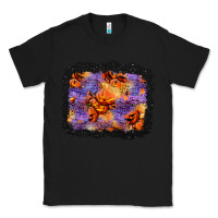 Black halloween pumpkin and leopard background Classic Tee - BundleAndBundleShop