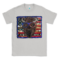 Moon Dust bison with american flag and glasses Classic Tee - RanaPortraitStore