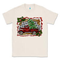 Natural christmas truck with tree Classic Tee - RanaPortraitStore