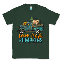 Sports Green farm fresh pumpkins truck Classic Tee - RanaPortraitStore