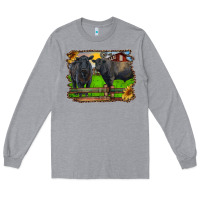 Heather Grey black angus cattle and bull in barnyard Long Sleeve Tee - RanaPortraitStore