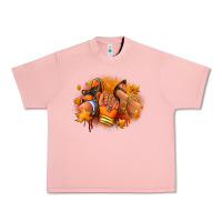 Salmon Fall sneaker and heel afro woman Urban Heavy Tee - RanaPortraitStore