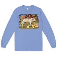 Colony Blue charolaris bull and chicken in barnyard Long Sleeve Tee - RanaPortraitStore