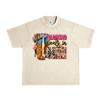 Sandshell Closing deals in high heels black fashion girl Urban Heavy Tee - RanaPortraitStore